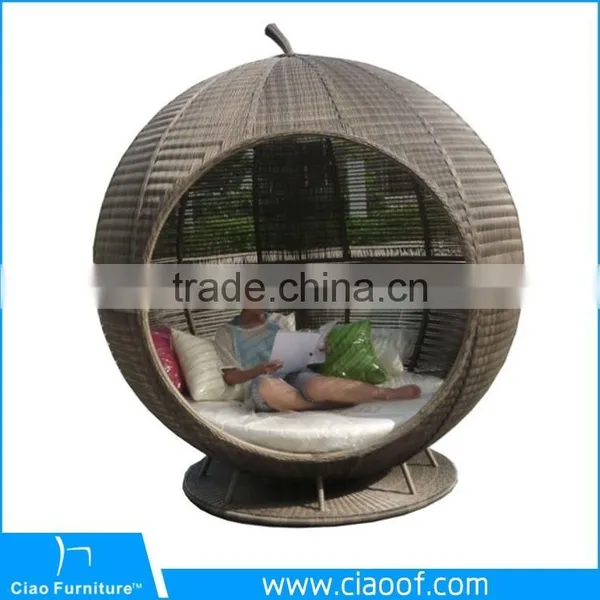 Luxury Hotel Leisure Apple Shape Synthetic Rattan Sunbed / Outdoor Sunbed photo-6