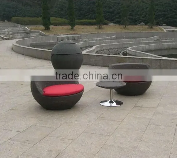 Rattan Coffee Table and Chairs for Patio, Yard, Coffee Shop photo-4