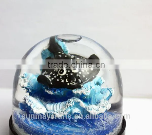 OEM Canada Vancouver Aquarium Souvenir Acrylic Snow Globe for Sale photo-6