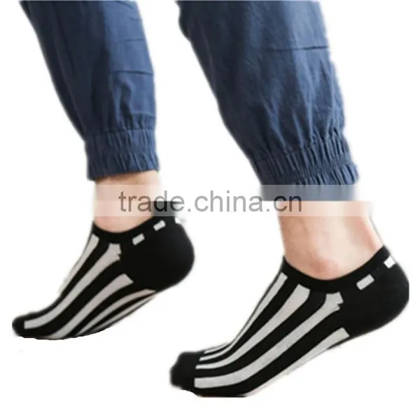 1 pc Sale Hot Sale 80% Cotton and 20% Polyester Mixed Seasons Chino Suppliers Men Striped Boat Socks photo-3