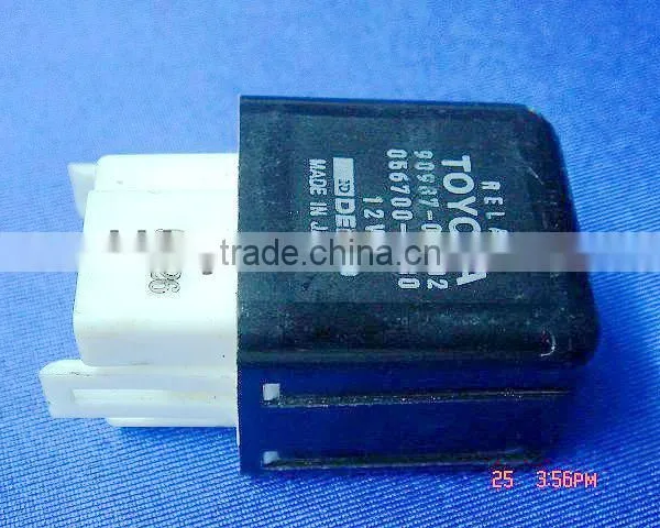 Toyota Relay 90987-04002 /056700-6780