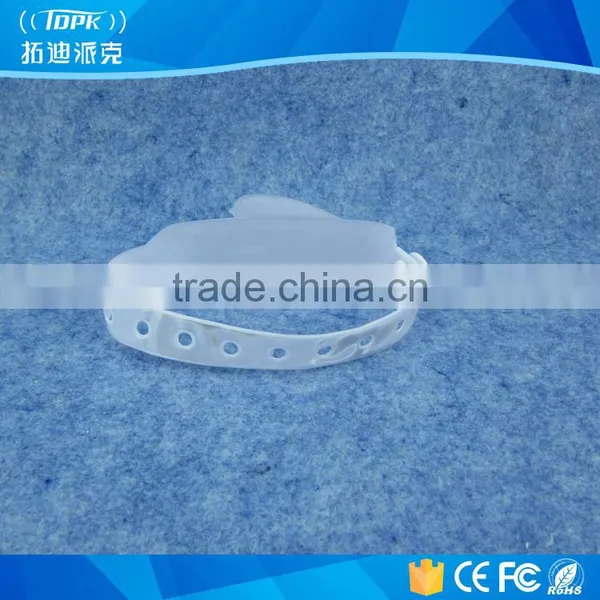 Em4102 Disposable Rfid Smart Wristband Hospital photo-3