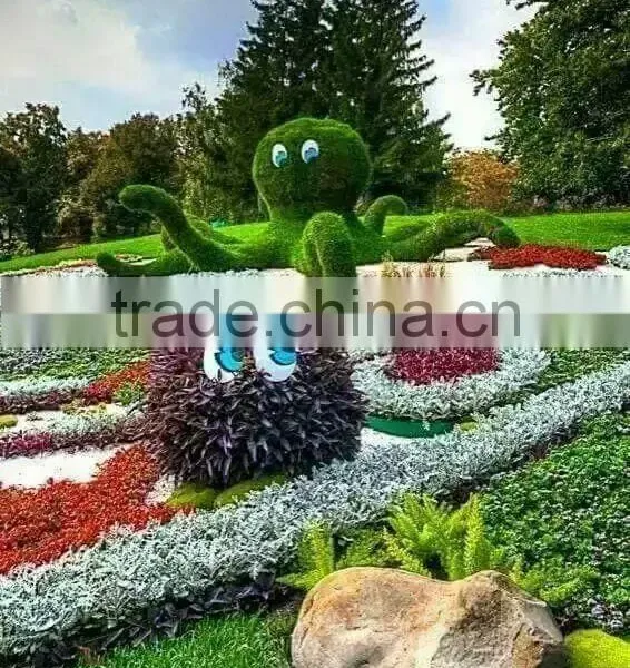 China Long-life Time Fake Grass Animal Good Quality Artificial Grass Topiary photo-2