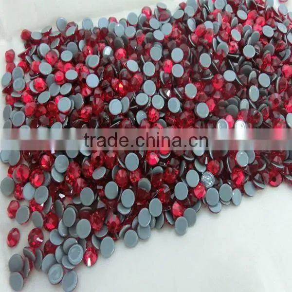 China Factory Wholesale Decorative Shiny Leed Free and Multi Size Loose Flat Back Hotfix Rhinestone Appliques photo-3