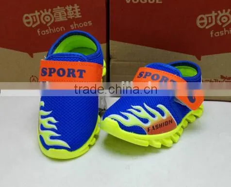 GZY Hot Sale Fashion Whoelsale Kids Sports Shoes photo-2