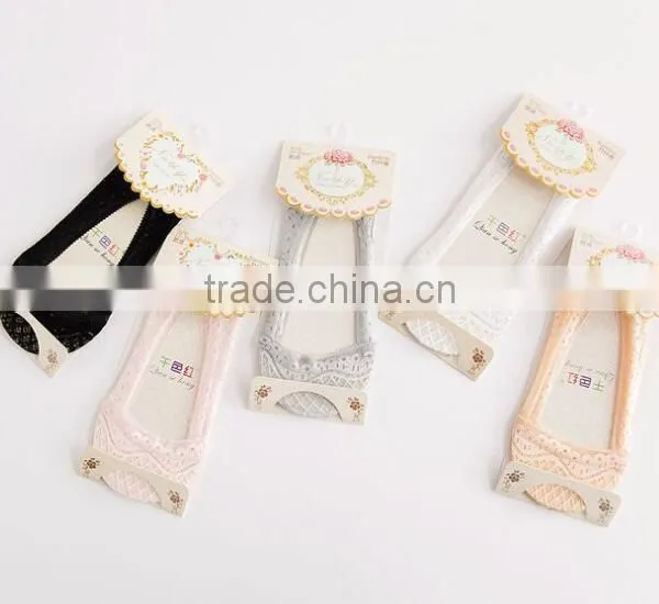 Zm35589a New Model Ladies Fancy Short Lace Boat Socks photo-4