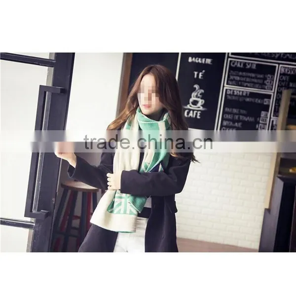 Autumn and Winter Latest Design British Flag Design Knit With Pocket Couple Knit Scarf photo-4