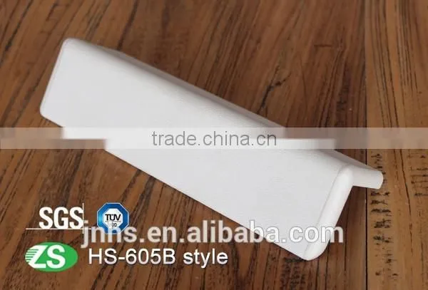 Plastic Door Edge Corner Guard photo-3