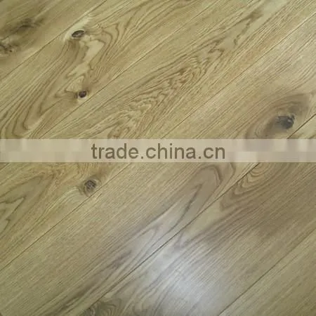 Wooden Floor Varnished/Oak
