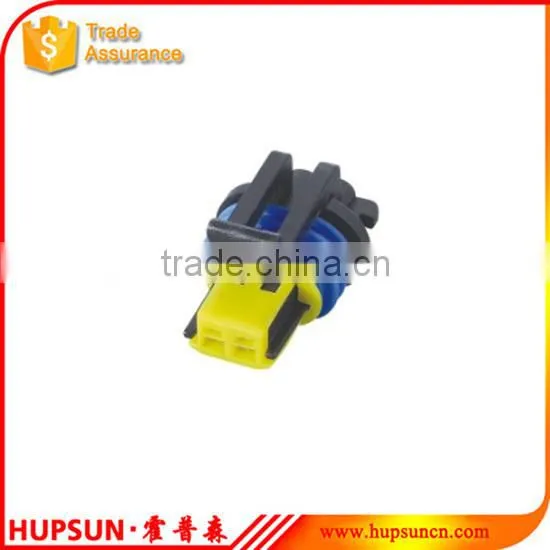 Automotive Connectors Waterproof Plug 2 Hole Contact Material Copper Automotive Connector