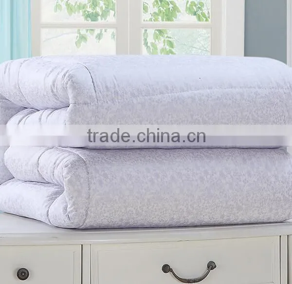 2015 New Arrival Fashion Design Factory Price Customized Cashmere Quilt