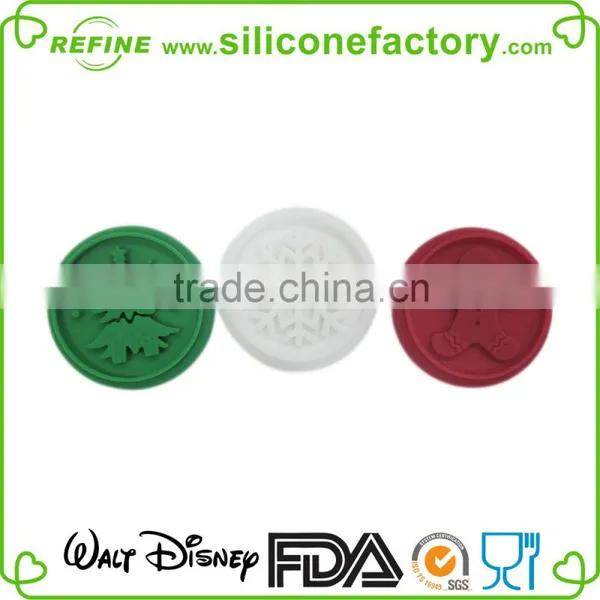 Fancy White Snowflake Design Wooden Handle Silicone Cookie Press Stamp photo-3