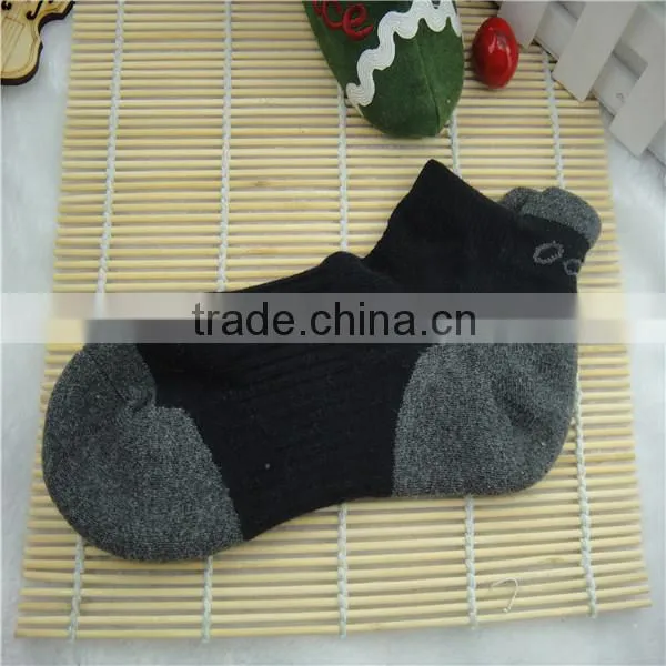 Factory Custom Cotton Child Tube Sock Suit for 2-6 Year Old Child photo-3