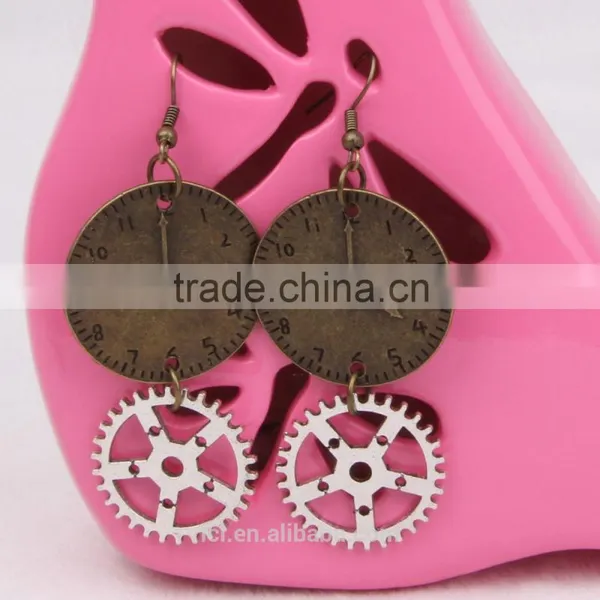 Cheap Fashion Jewelry Steampunk Gear Watch Earrings Party Dress New Made in China Yiwu photo-3