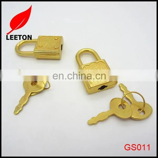 Gold Jewelry Box Padlock photo-6