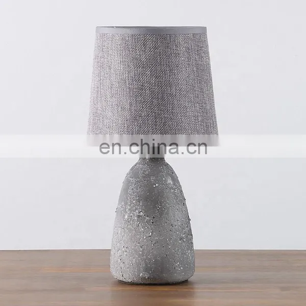 European Style Ceramic Desk Lamp and Antique Style Home Decorative Table Lamp photo-2