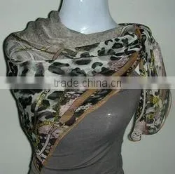 Woven Polyester Satin Scarves With Print