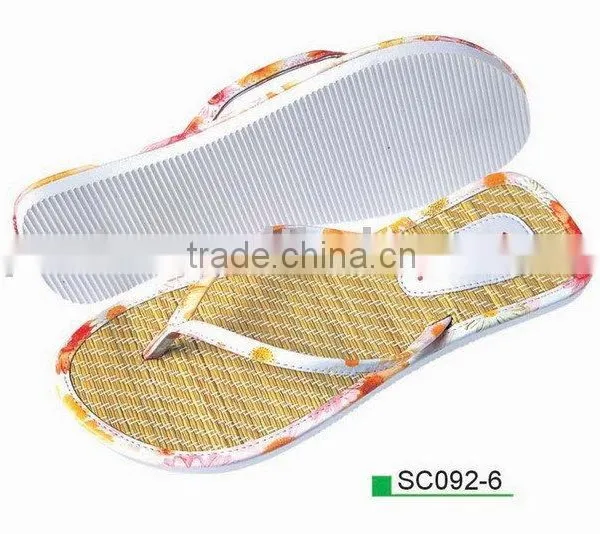 Garden Straw Lady Flip Flop