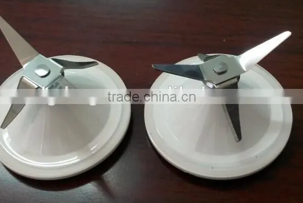 SPARE PARTS FOR BLENDER/PLASTIC BASE/BLADE