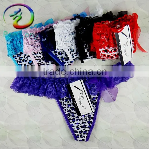 Womens T-back HANKY PANKY LOW RISE THONG PANTY LACE RHINESTONE COLLEGIATE