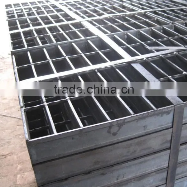 Tailor Made Electroforged Fabricated Grating Panels photo-2