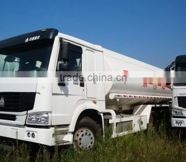 HOWO Chinese High-quality Oil Tank Truck 20L Sinotruk photo-5