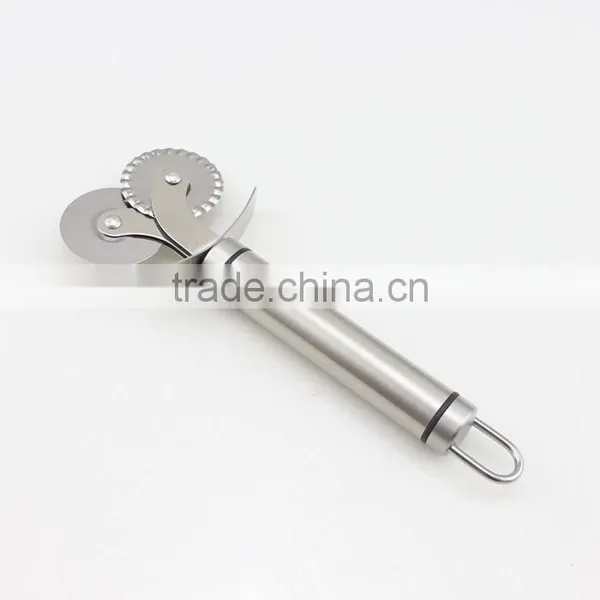Sharp Blade Double Wheel Novelty Slicing Pizza Cutter photo-2