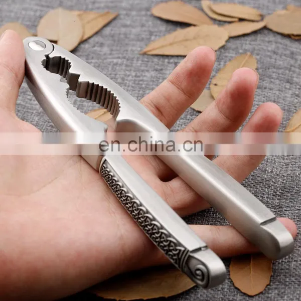 Customised Metal Walut Pliers photo-6