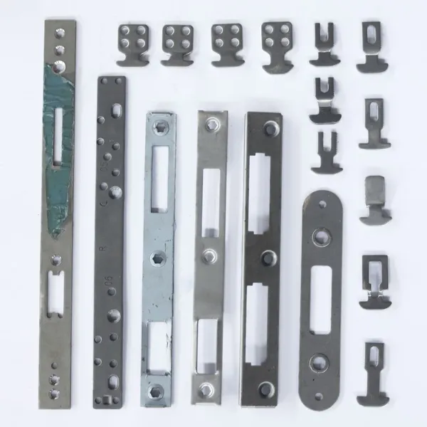 Stainless Steel Metal Stamping Components – Precision Punching, Bending & Welding photo-3
