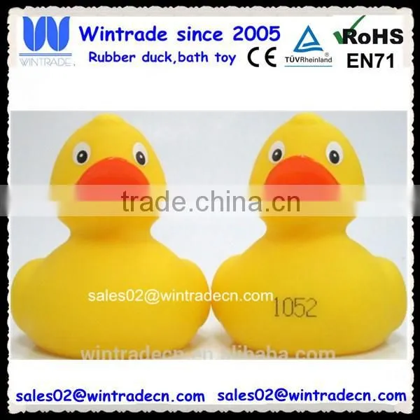 Rubber Weighted 8cm Duck With Metal Plate on the Bottom photo-2