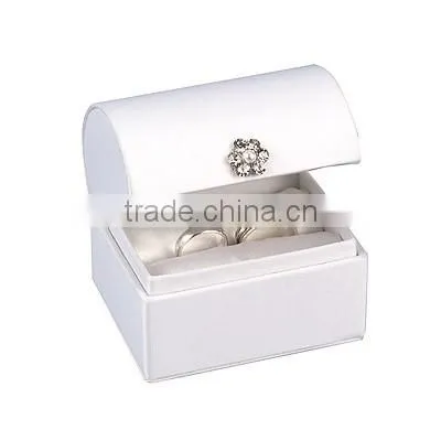 Couple Rings in Box photo-2