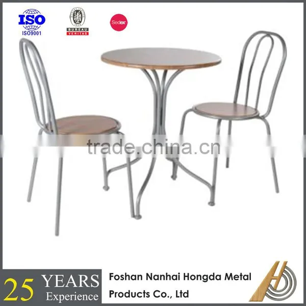 Wooden Round Dinner Table photo-3