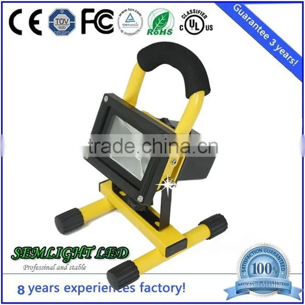 Long Time Working Time LED Rechargeable 30W Flood Lighting photo-3