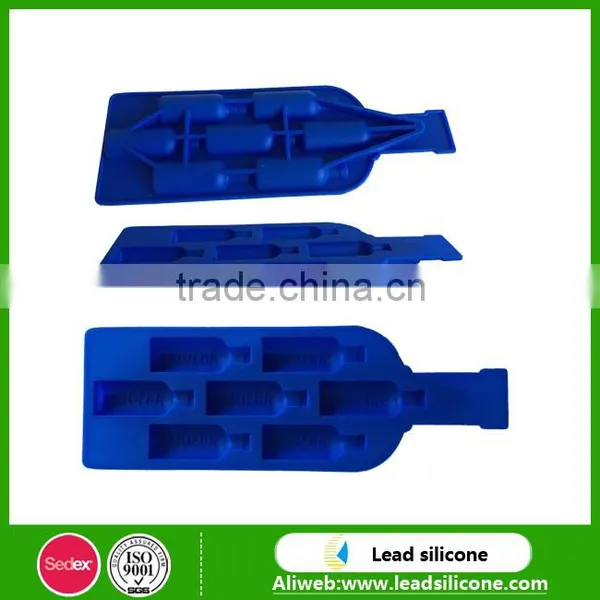 Novelty Bottle Shape Whisky Vodka Silicone Ice Cube Tray photo-2