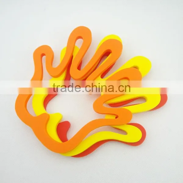 Colorful Palm Shape Silicone Rubber Kithchenware Goods Cooking Pot Mats Cup Pads photo-3