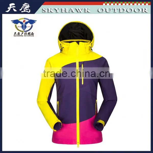 Anti-Static China Exporter 100% Polyester Woman Bomber Jacket photo-3