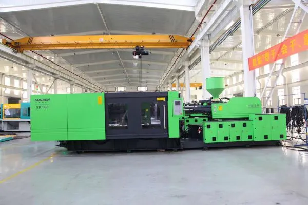 Sunbun New condition 560T two platen big motor high speed plastic injection molding machine
