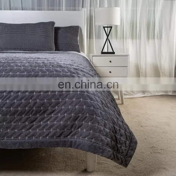 Amazon Hot Sale Luxurious Quilt Hotel Summer Quilt photo-2