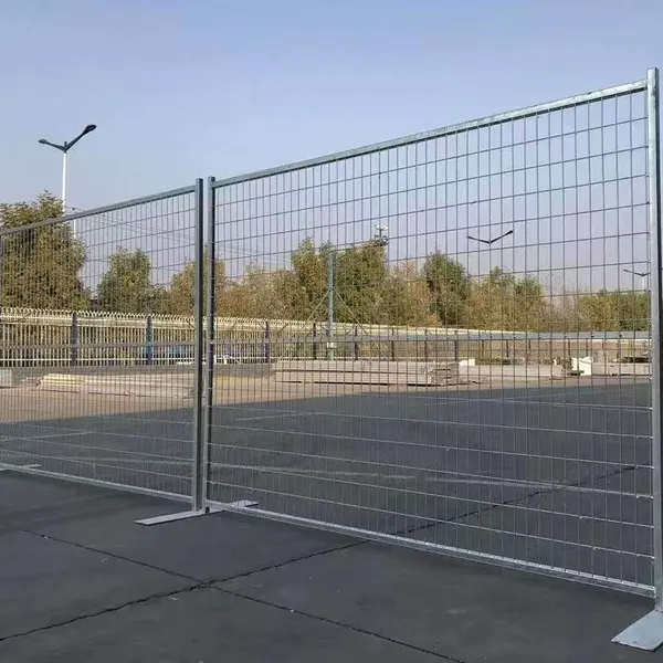 Portable Canada Temporary Fence With 1.8m Panels and Ground Spikes photo-2