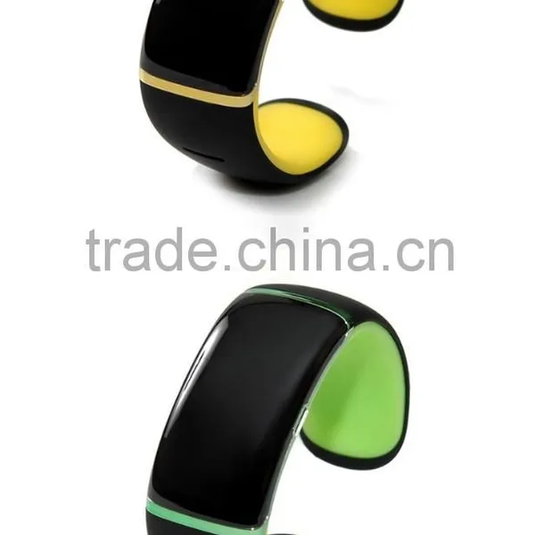 Flashing LED Light Smart Bracelet, New Model Smart Wristband With Stock, Bluetooth Bracelet With Customize Logo for Big Orders photo-4