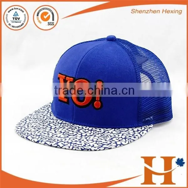 2016 Top Quality 100% Polyester Brim Embroidery Snapback Cap photo-2