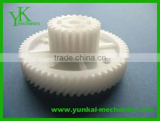 Precision cnc machined PA6 gear, engineering plastic available