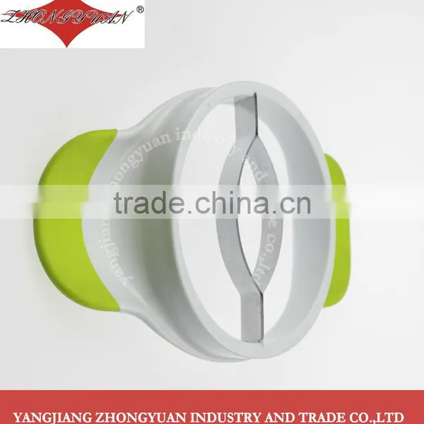 Stainless Steel Round Apple Peeler Corer Slicer With Good Grip photo-3