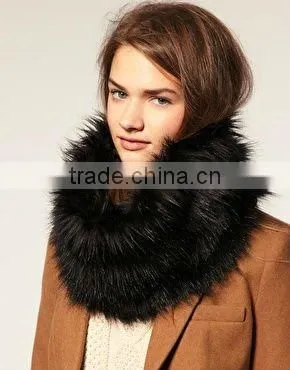 Ladies Winter Fashion Fake Fur Neck Warmer Scarf Factory