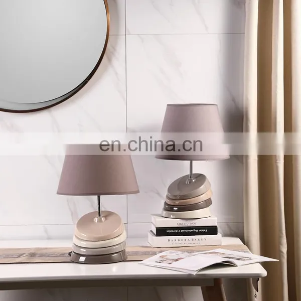 European New Design Creative Geometry Shape Modern Ceramic Lamps for Hotel Home Decor photo-4