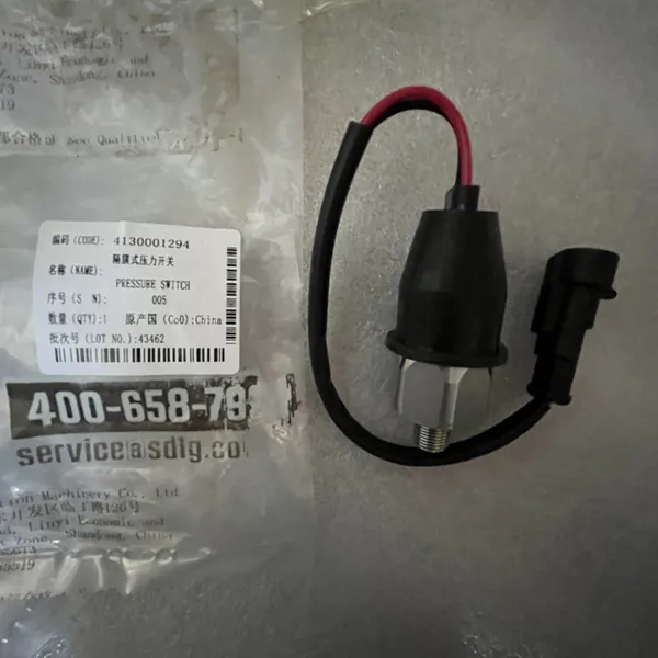 SDLG 4130001294 PRESSURE SWITCH in Stock photo-1