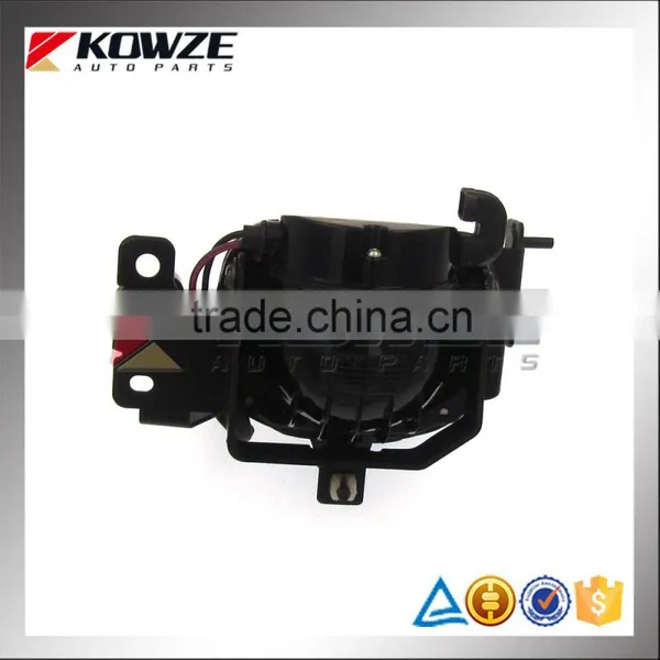 Car Part Headlamp Bezel Kit for Mitsubishi Pajero V23W V32W V43W V44W MB831058 photo-5