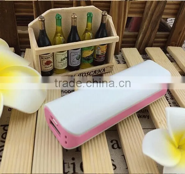 2016 High Quality Colorful Portable Romoss Power Bank 1800mah, Universal Portable Power Bank With Micro Cable photo-2