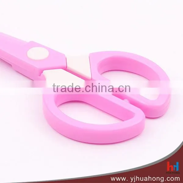 Kids Hot Sell Funny Plastic Scissors photo-4