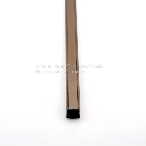 Plastic Pvc Extrusions Including Corner Profiles photo-2